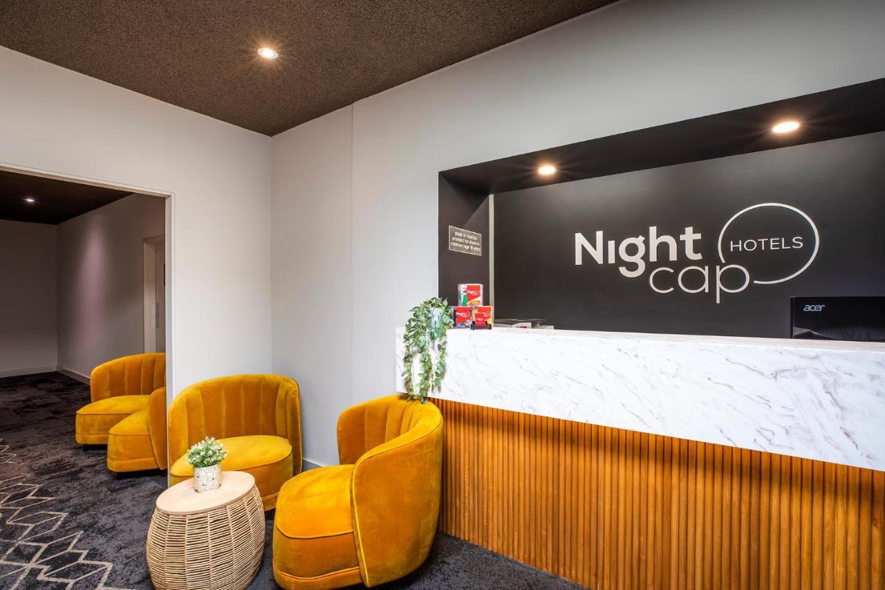 Nightcap At Sandbelt Hotel Moorabbin Dış mekan fotoğraf